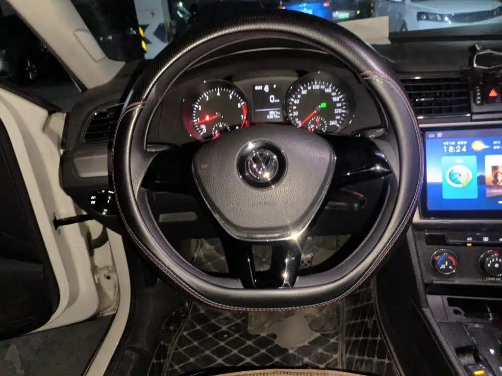 Volkswagen Lamando — миниатюра 11