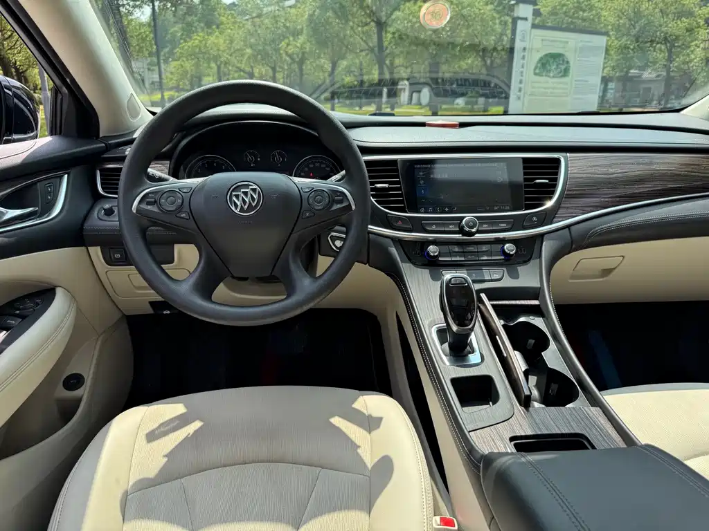 Buick LaCrosse — миниатюра 15