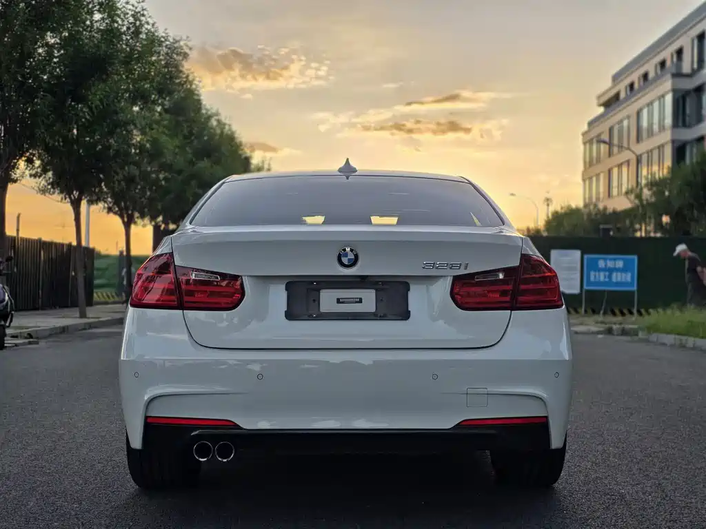 BMW 3 Series (Import) — миниатюра 23
