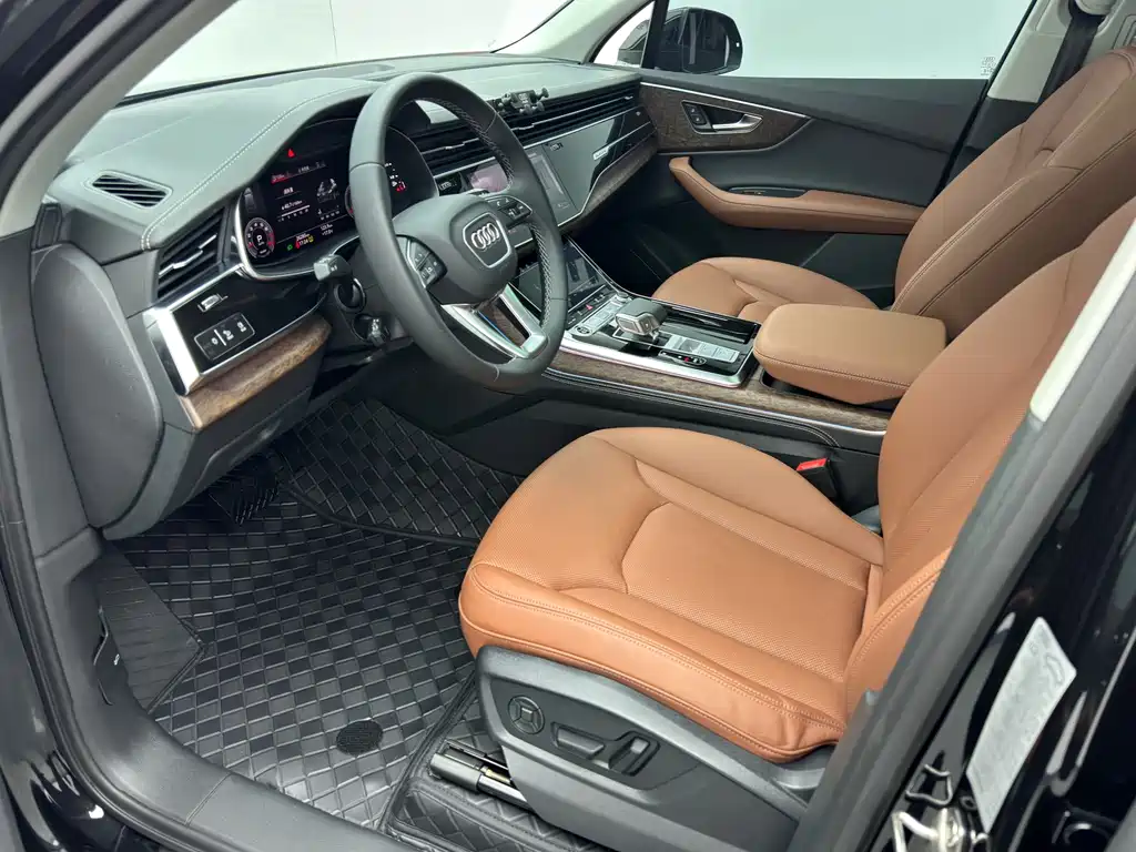 Audi Q7 — миниатюра 14