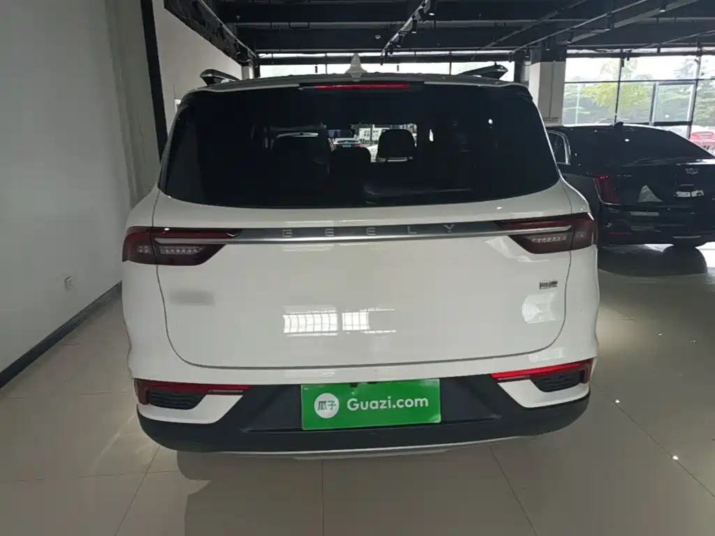 Geely Haoyue — миниатюра 6