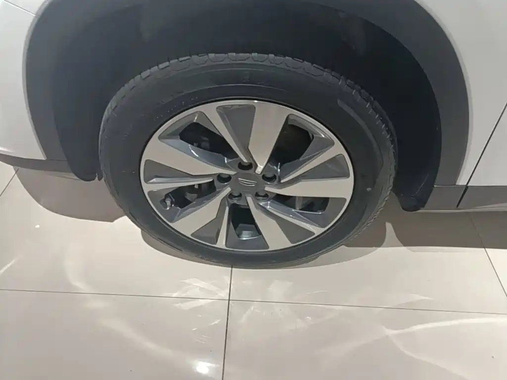 Geely Haoyue — миниатюра 23