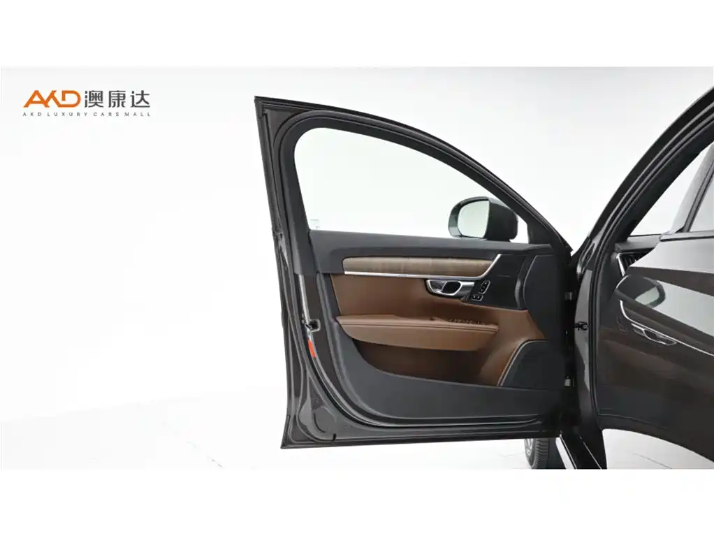 Volvo V90 — миниатюра 10