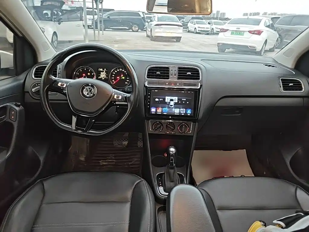 Volkswagen Polo — миниатюра 10