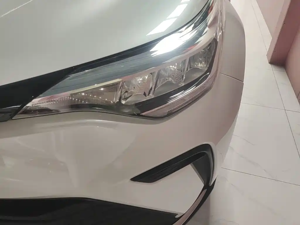 Toyota IZOA — миниатюра 24
