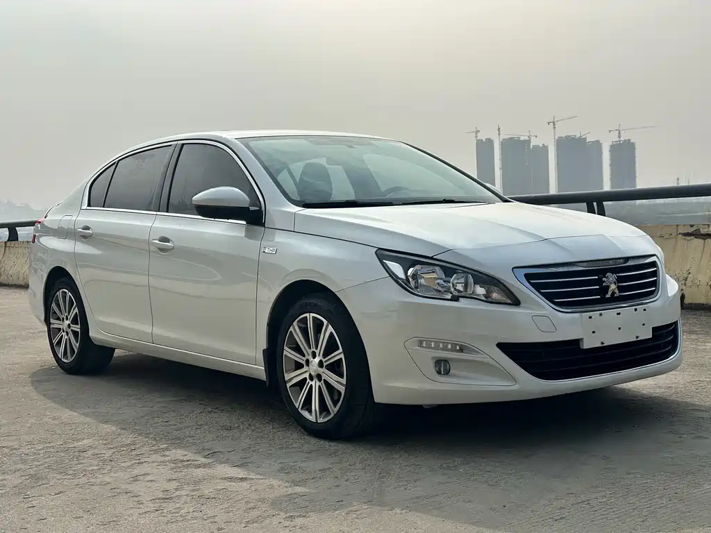 Peugeot 408 2018 350THP AT Luxury