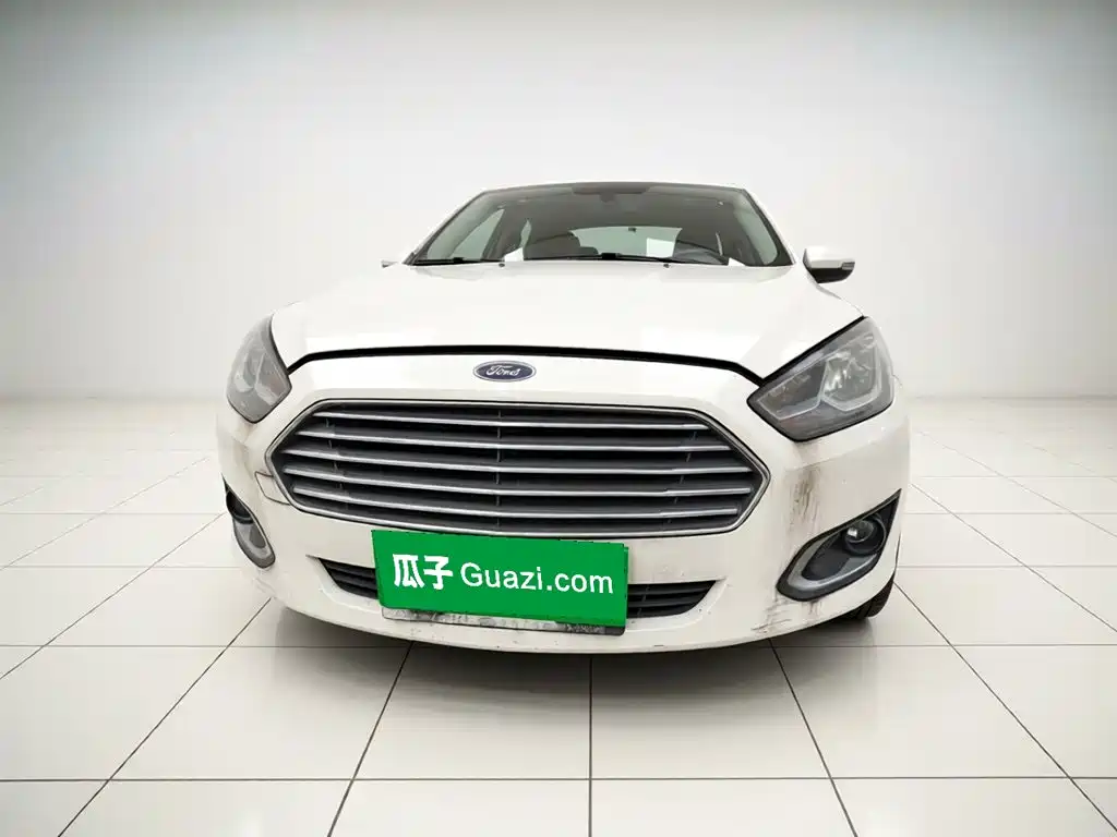 Ford Escort — миниатюра 3