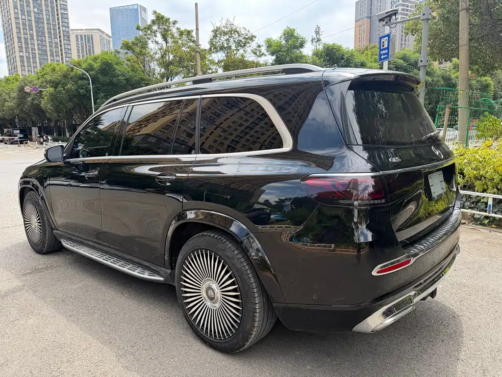 Mercedes-Benz GLS — миниатюра 6