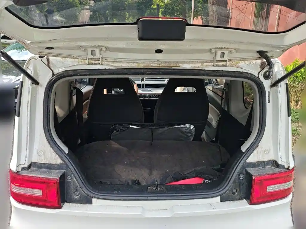 Wuling MINIEV — миниатюра 15