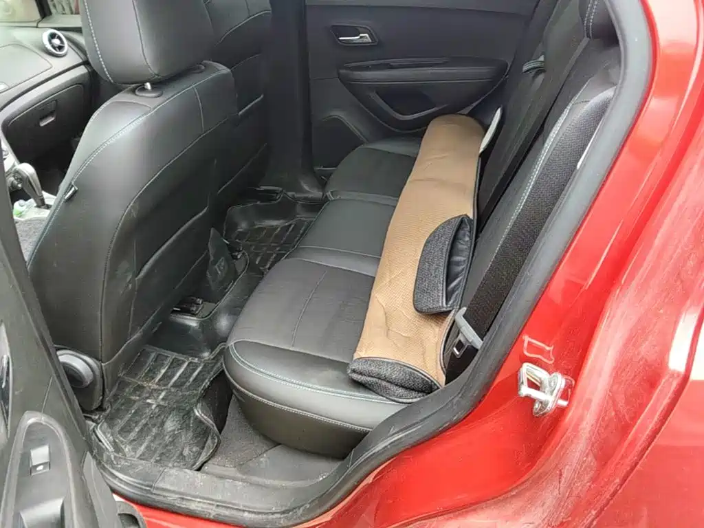 Chevrolet Trax — миниатюра 17
