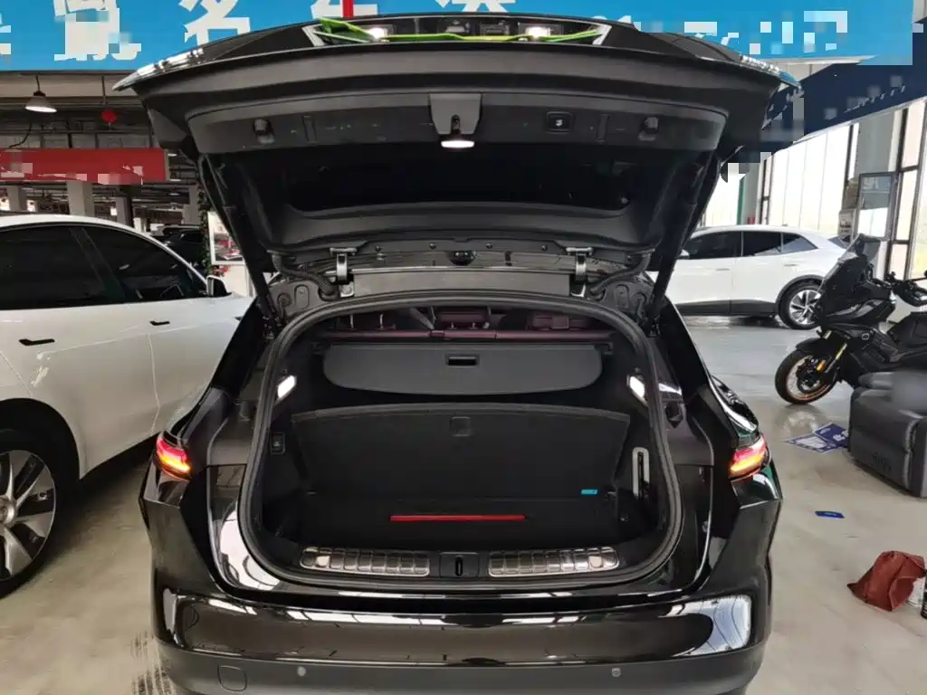NIO ET5T — миниатюра 19
