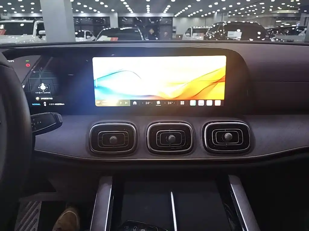 Chery Tiggo 9 C-DM — миниатюра 13