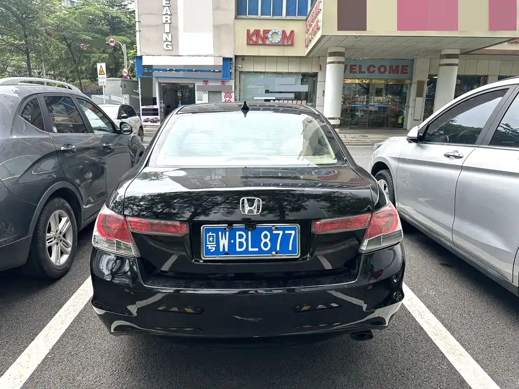Honda Accord — миниатюра 4