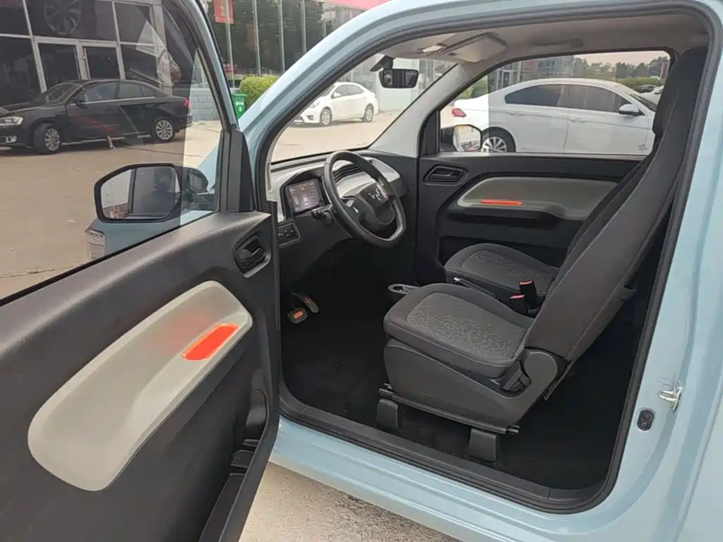 Wuling MINIEV — миниатюра 16
