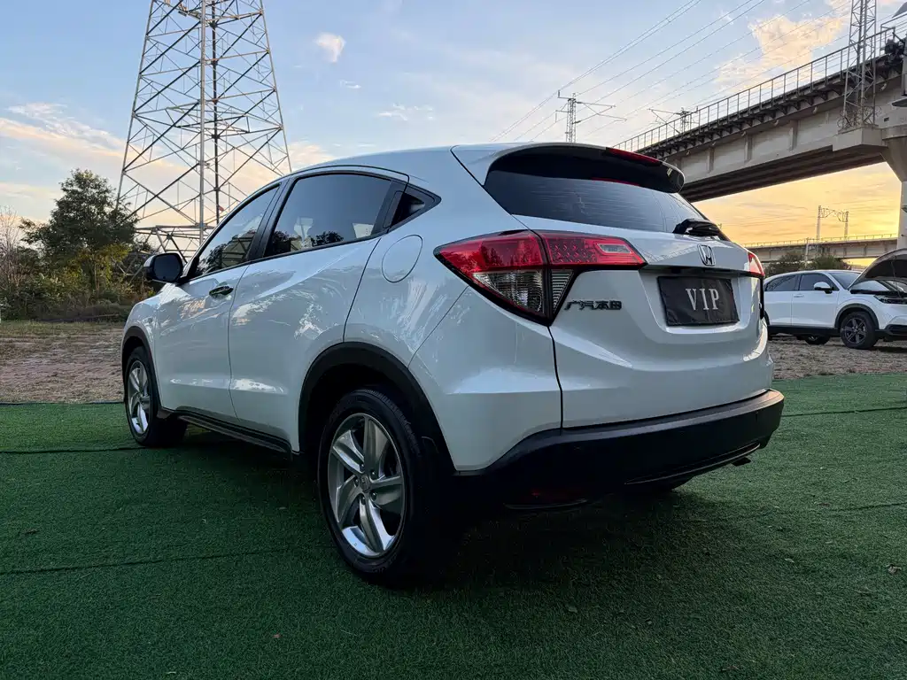 Honda Vezel — миниатюра 4