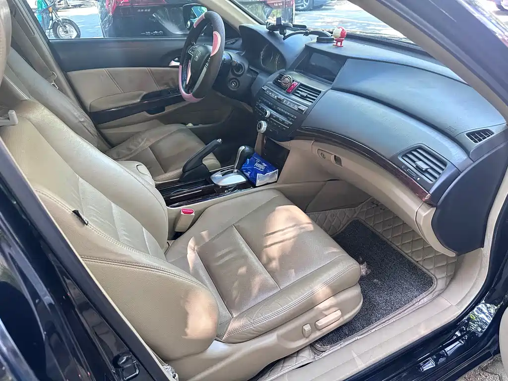 Honda Accord — миниатюра 4
