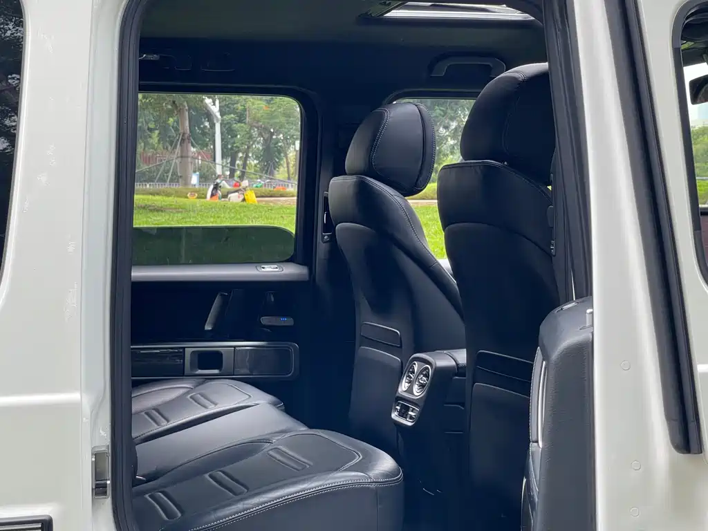 Mercedes-Benz G-Class — миниатюра 19