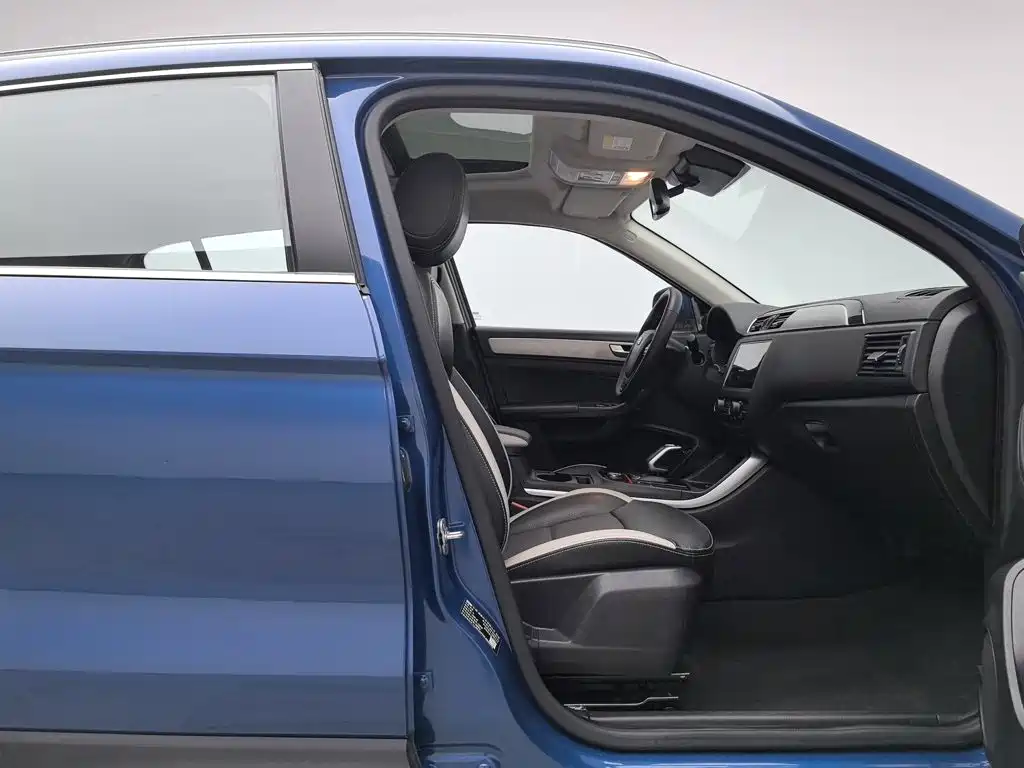 Qoros Qoros 5 — миниатюра 23