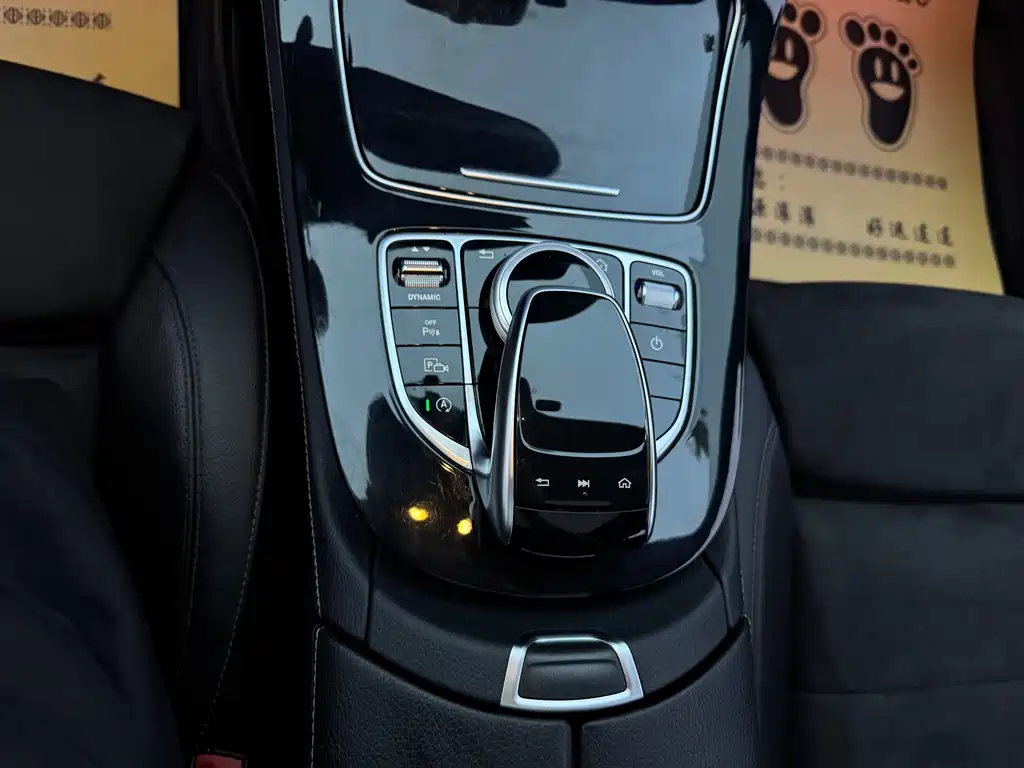 Mercedes-Benz E-Class — миниатюра 24