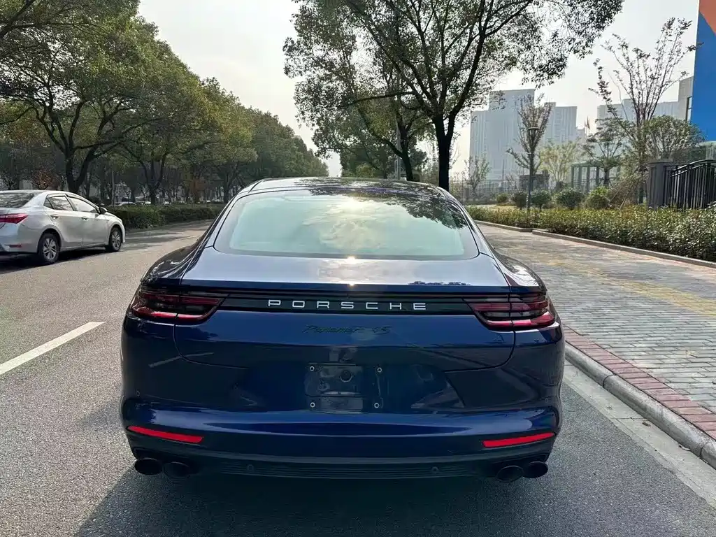 Porsche Panamera 2017 Panamera 4 Executive Long Wheelbase 3.0T