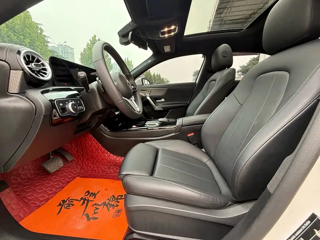 Mercedes-Benz A-Class — миниатюра 4