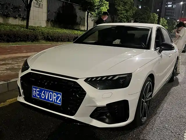 2025 Audi A4