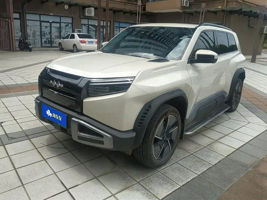 Fang Cheng Bao Titanium 3 2025