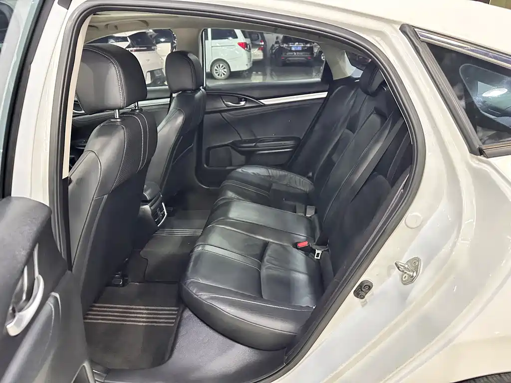 Honda Civic — миниатюра 6