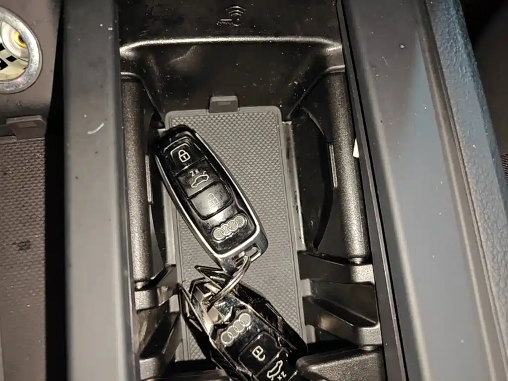 Audi e-tron (Import) — миниатюра 9