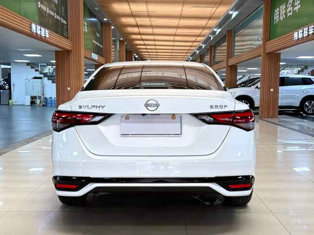 Nissan Sylphy — миниатюра 5