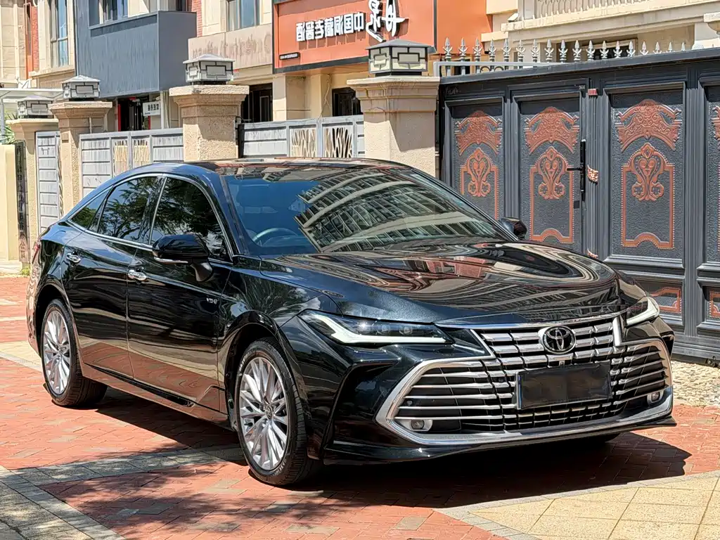 Toyota Avalon — миниатюра 3