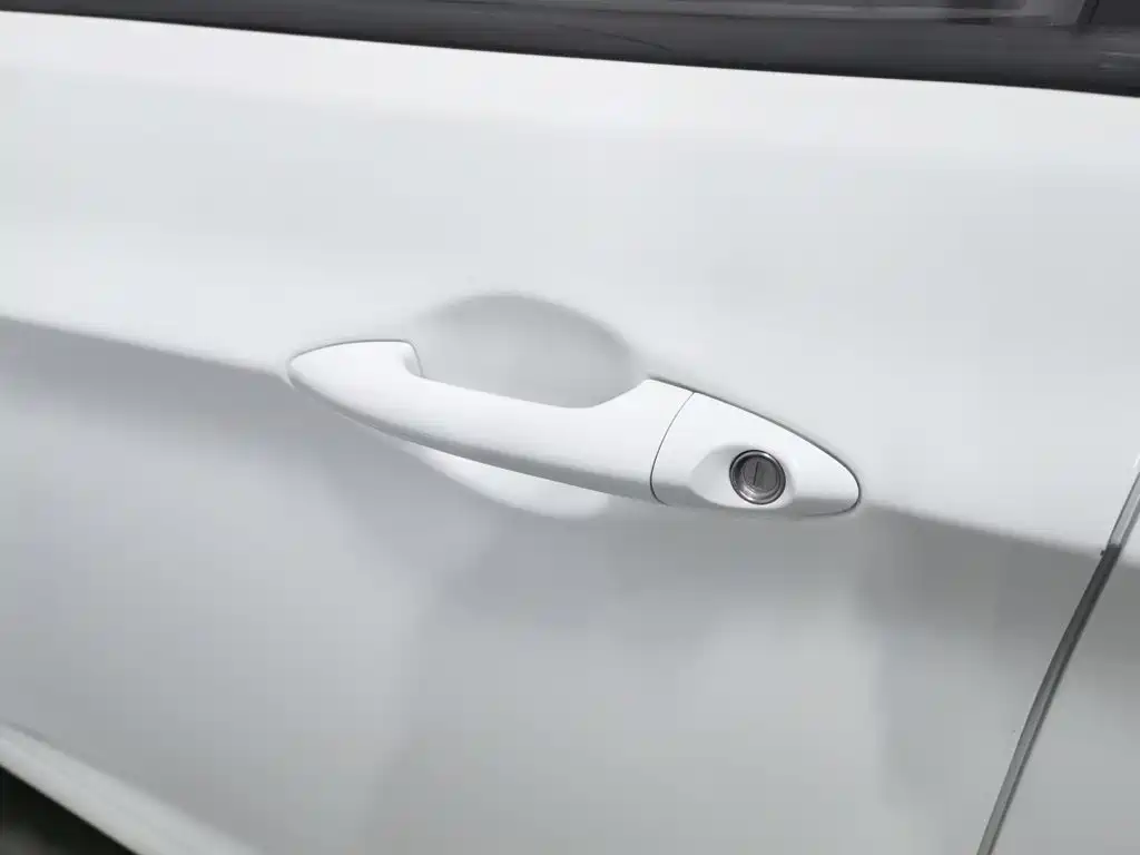 Hyundai Verna — миниатюра 18