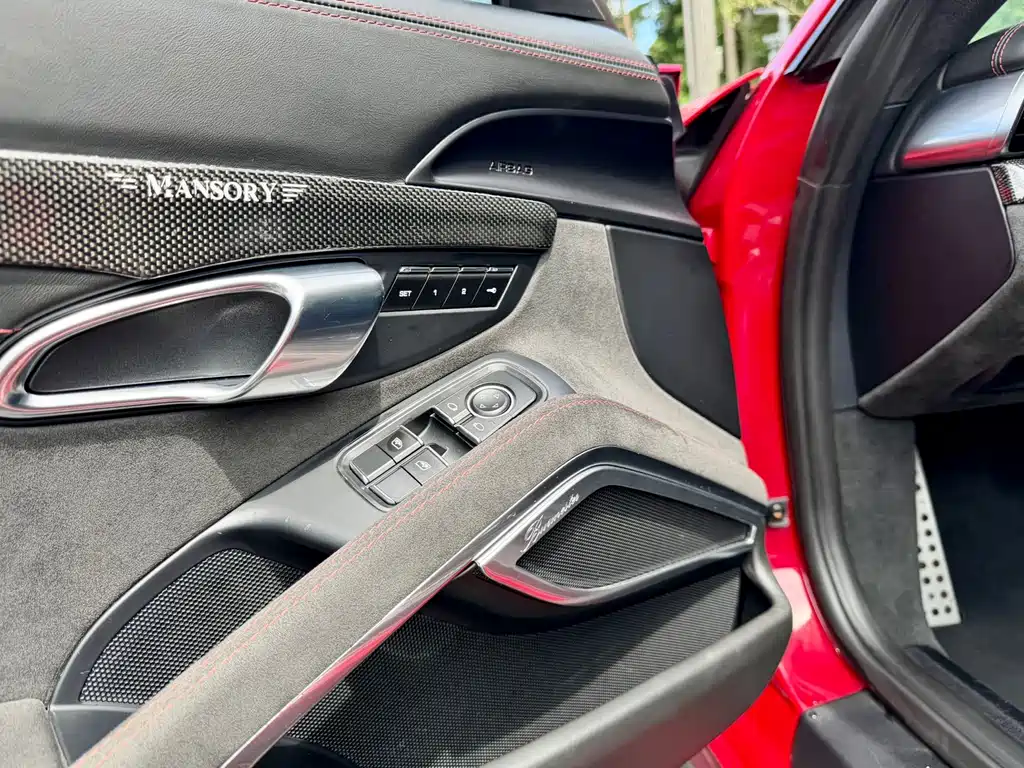 Porsche 911 — миниатюра 8