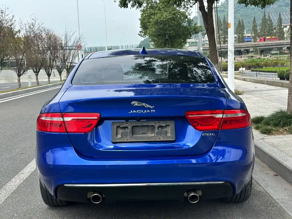 Jaguar XEL — миниатюра 5