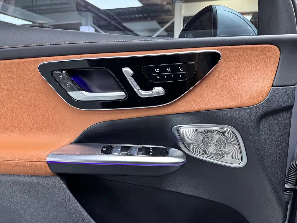 Mercedes-Benz GLC — миниатюра 4