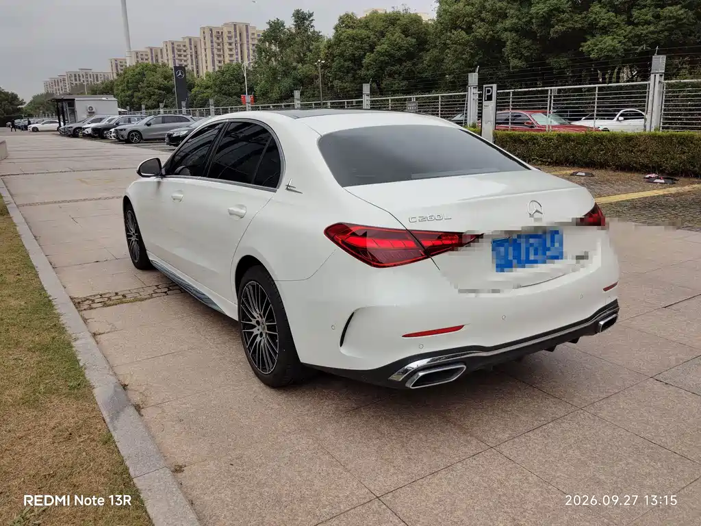 Mercedes-Benz C-Class — миниатюра 5