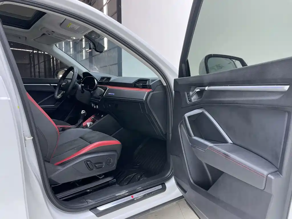 Audi Q3 — миниатюра 9