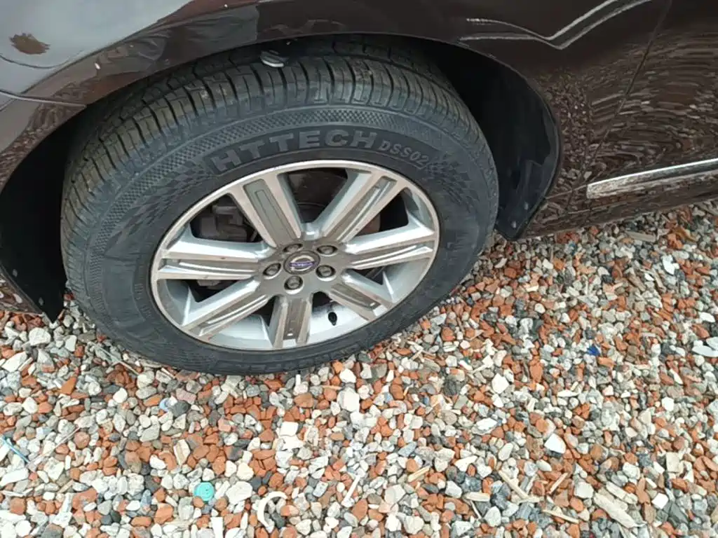 Volvo XC60 — миниатюра 23