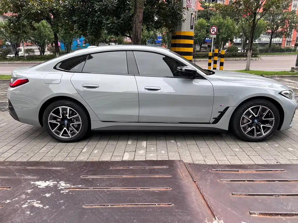 BMW i4 — миниатюра 4