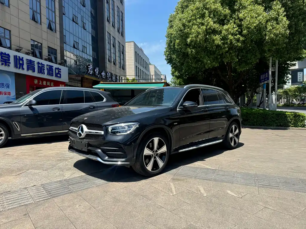 Mercedes-Benz GLC 2022