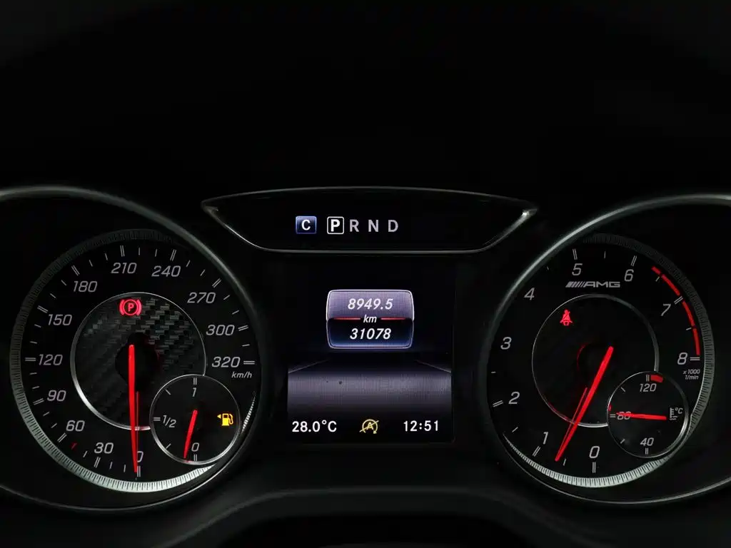 Mercedes-Benz GLA AMG — миниатюра 24