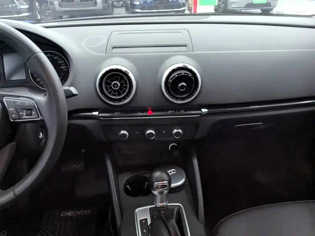 Audi A3 — миниатюра 13
