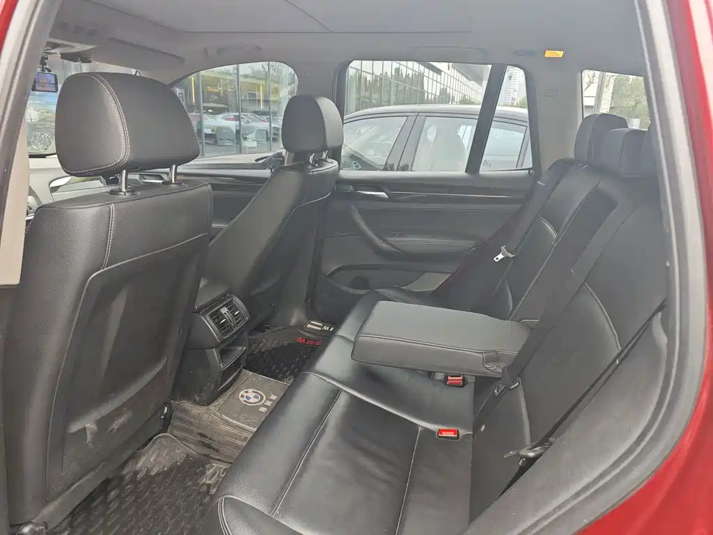 BMW X3 (Import) — миниатюра 7