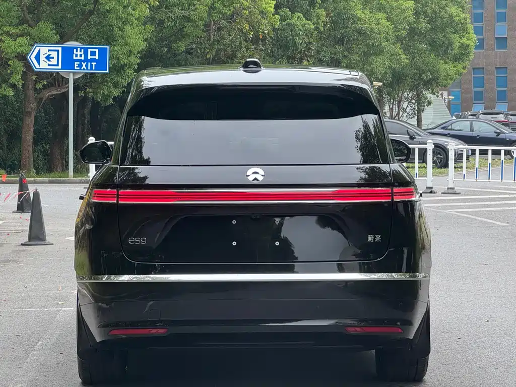 NIO ES9 — миниатюра 32