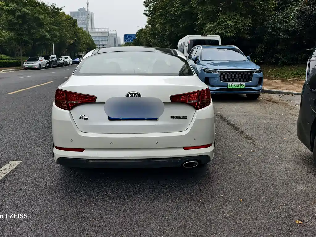 Kia K5 — миниатюра 4