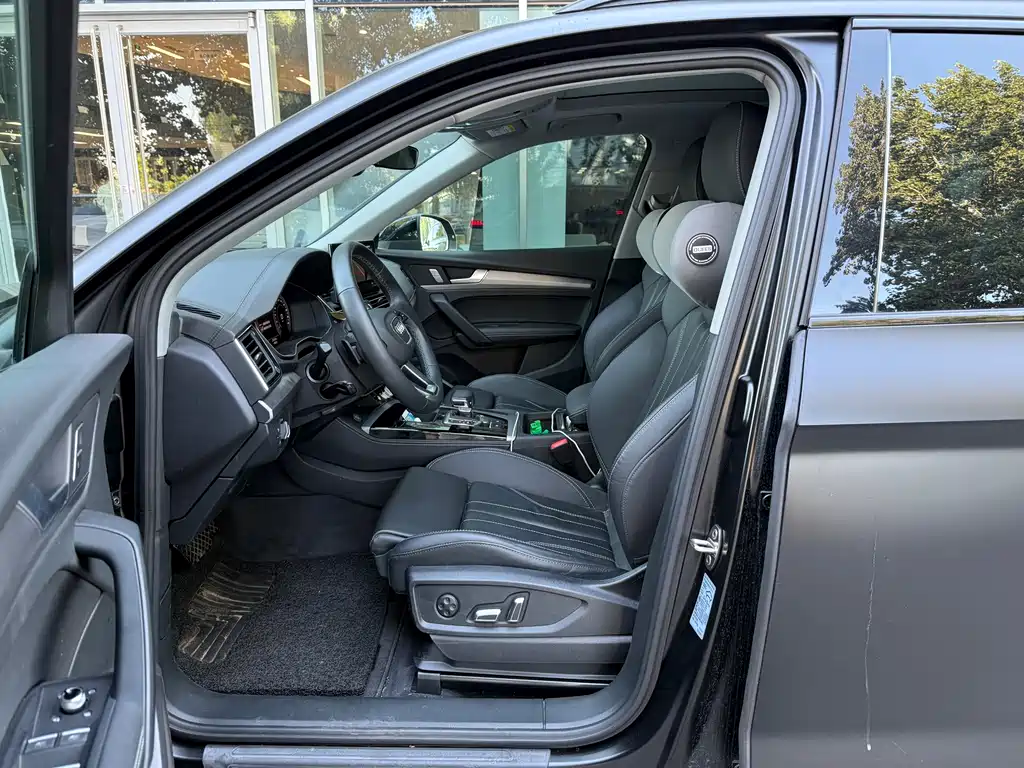 Audi Q5L — миниатюра 3
