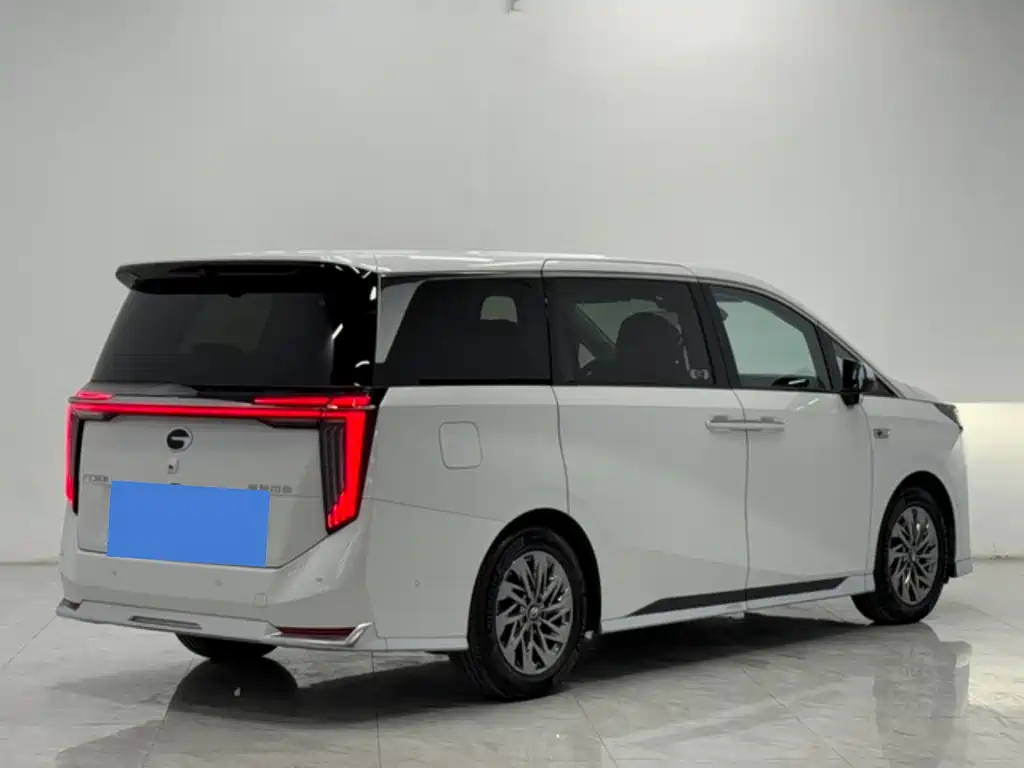 GAC TRUMPCHI YEARNING FOR M8