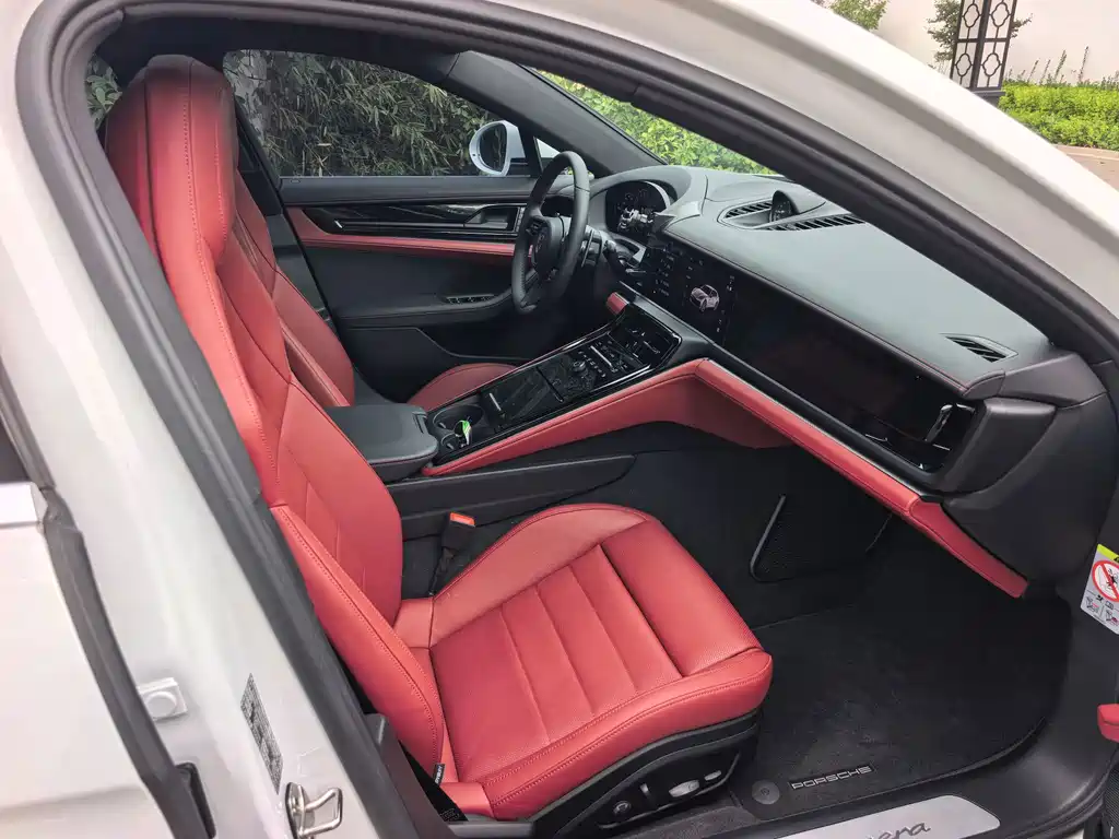 Porsche Panamera — миниатюра 9