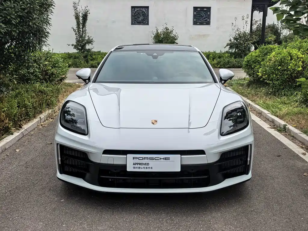 Porsche Panamera — миниатюра 2