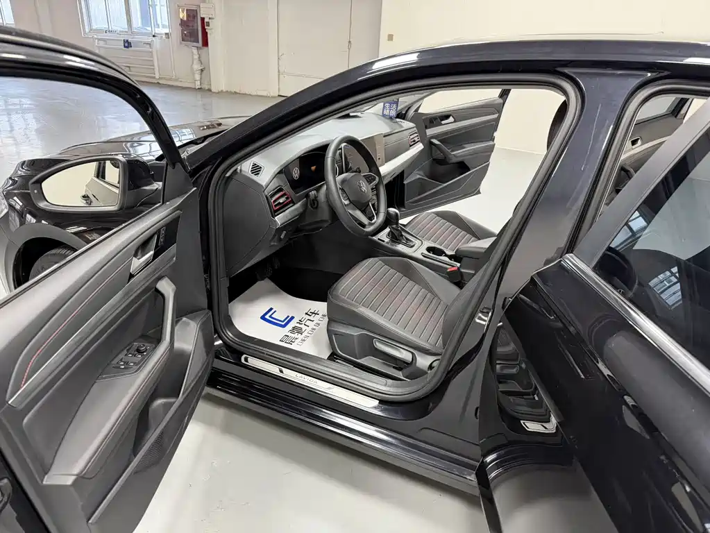 Volkswagen Lavida — миниатюра 11